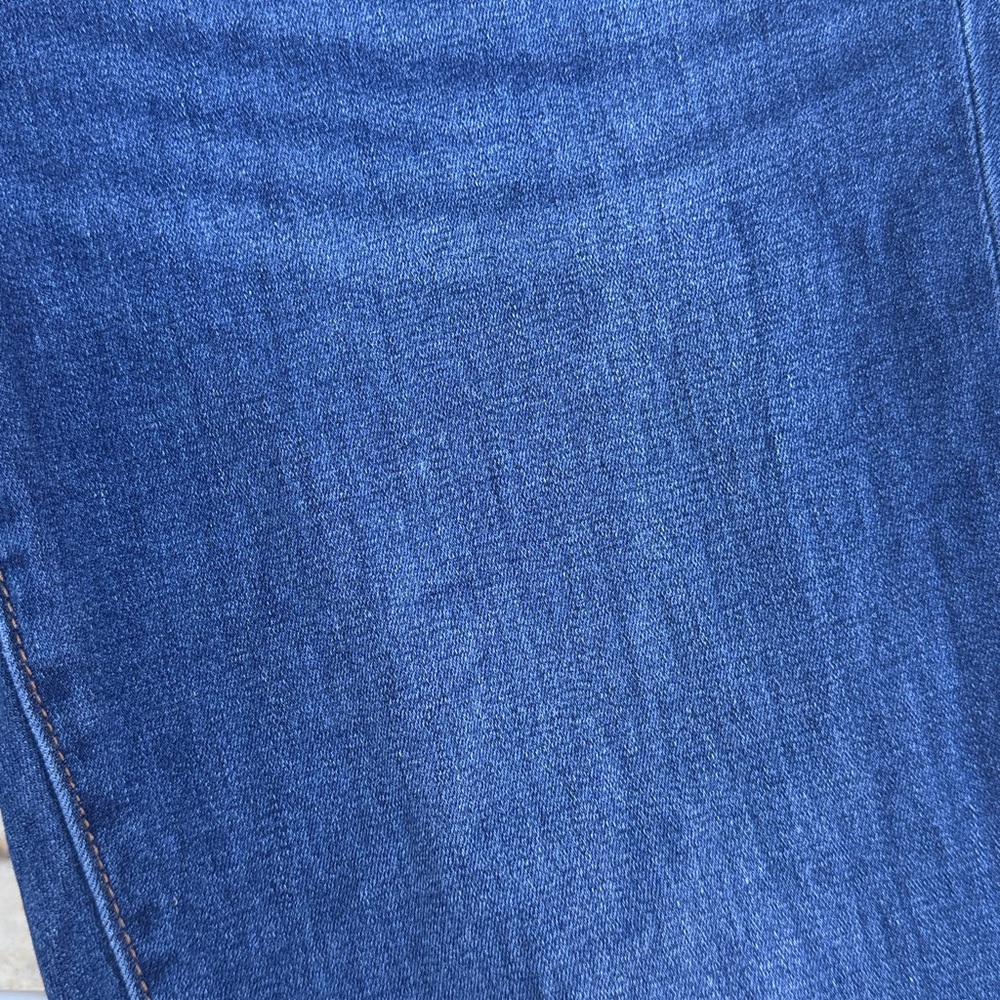 Ann Taylor Slim Boot (8 regular) - Picture 6 of 10